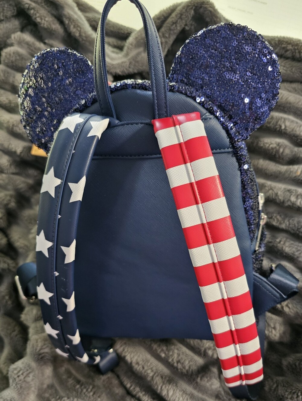 Disney Parks Loungefly Blue Sequin Minnie Mouse Backpack with American Flag Bow - Picture 2 of 6